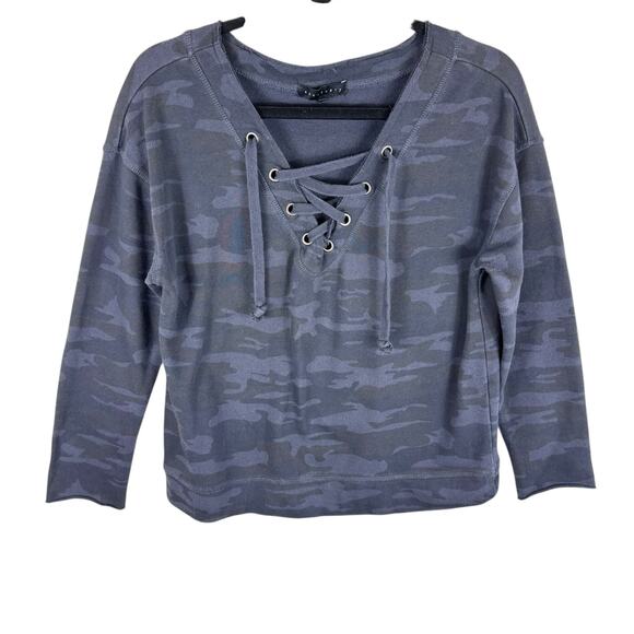 Sanctuary Gray Camo Long Sleeve V-Neck Lightweight Pullover Sweatshirt Size S - Picture 1 of 4